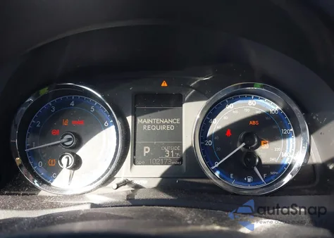 2018 Toyota Corolla Le z USA, uszkodzony, nr VIN 2T1BURHEXJC077595